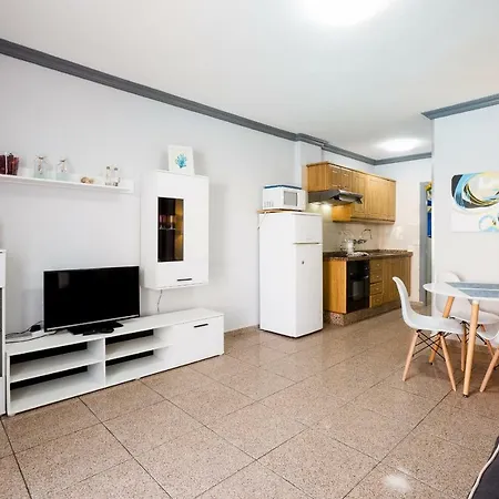 Flor Azul, Americas * プラヤ・デ・ラス・アメリカス